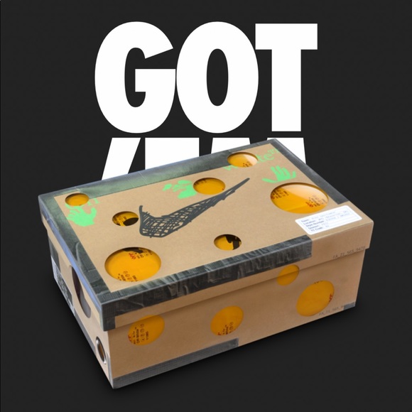 Off-white dunks lot 8. Dead stock size 6 mens 7.5 women. - Picture 6 of 9